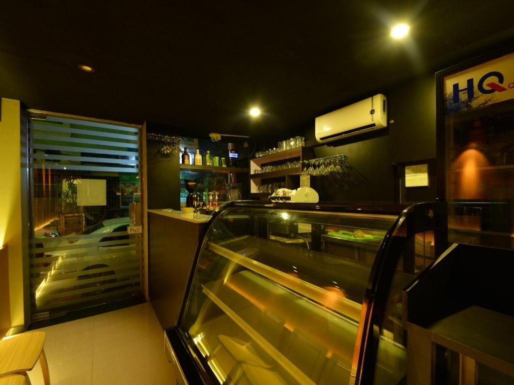 Family Treasure Yangon Hotel Exterior foto