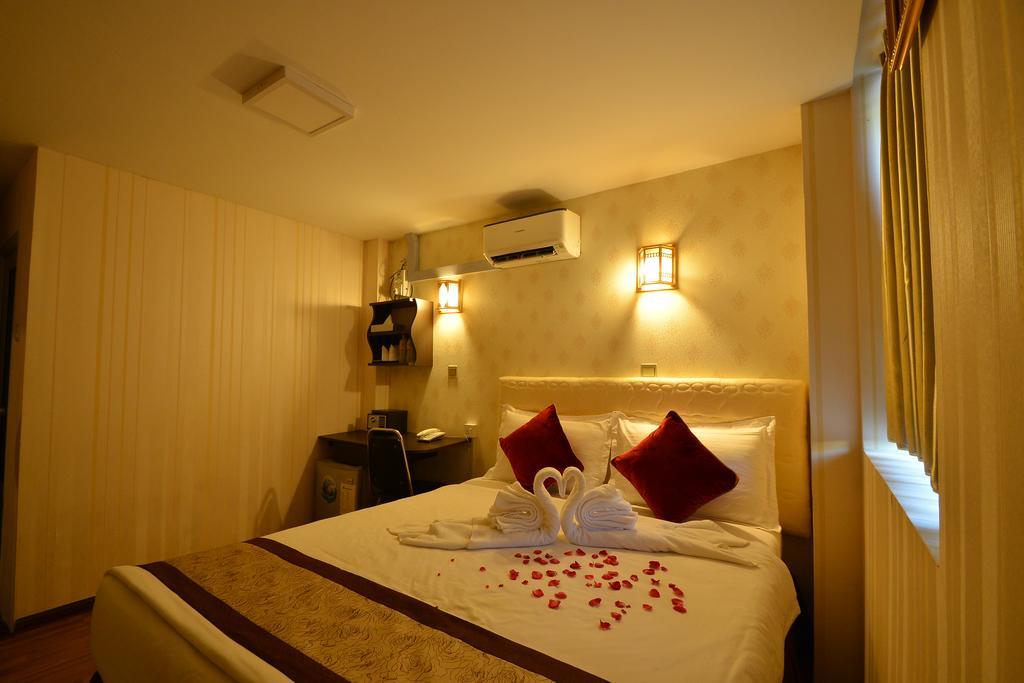 Family Treasure Yangon Hotel Exterior foto